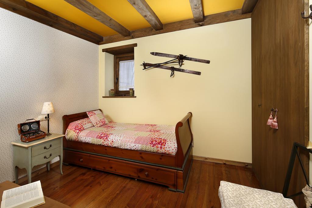 Apartamento Amets De Aran Веля Екстериор снимка